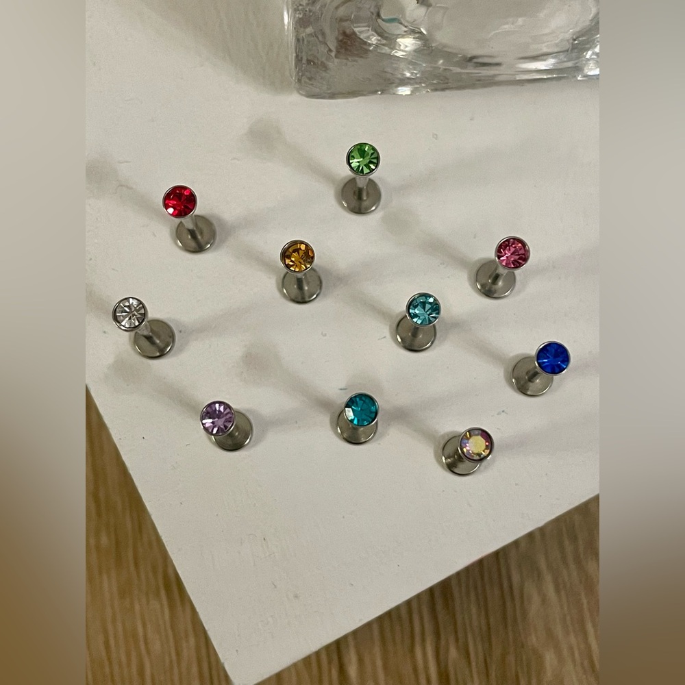 16g 10 Pcs Surgical Stainless Steel Rhinestone Lip Studs NWT
